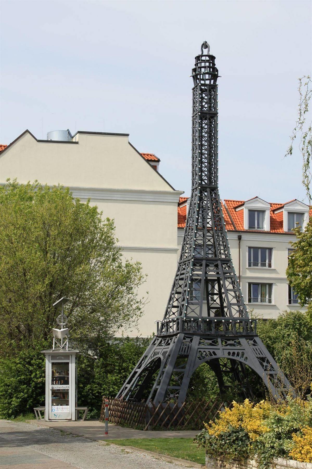 Hotel De France - Centre Francais De Berlin Bagian luar foto